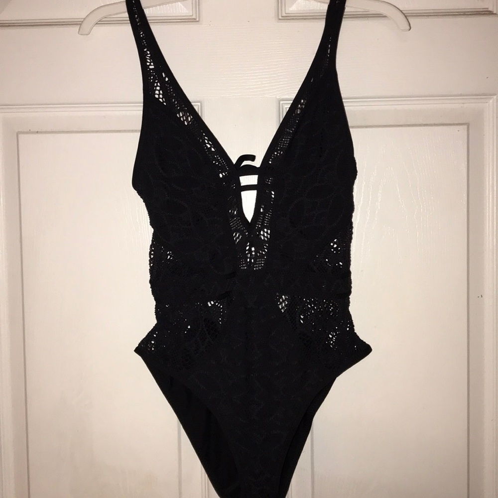Becca one piece swimsuit